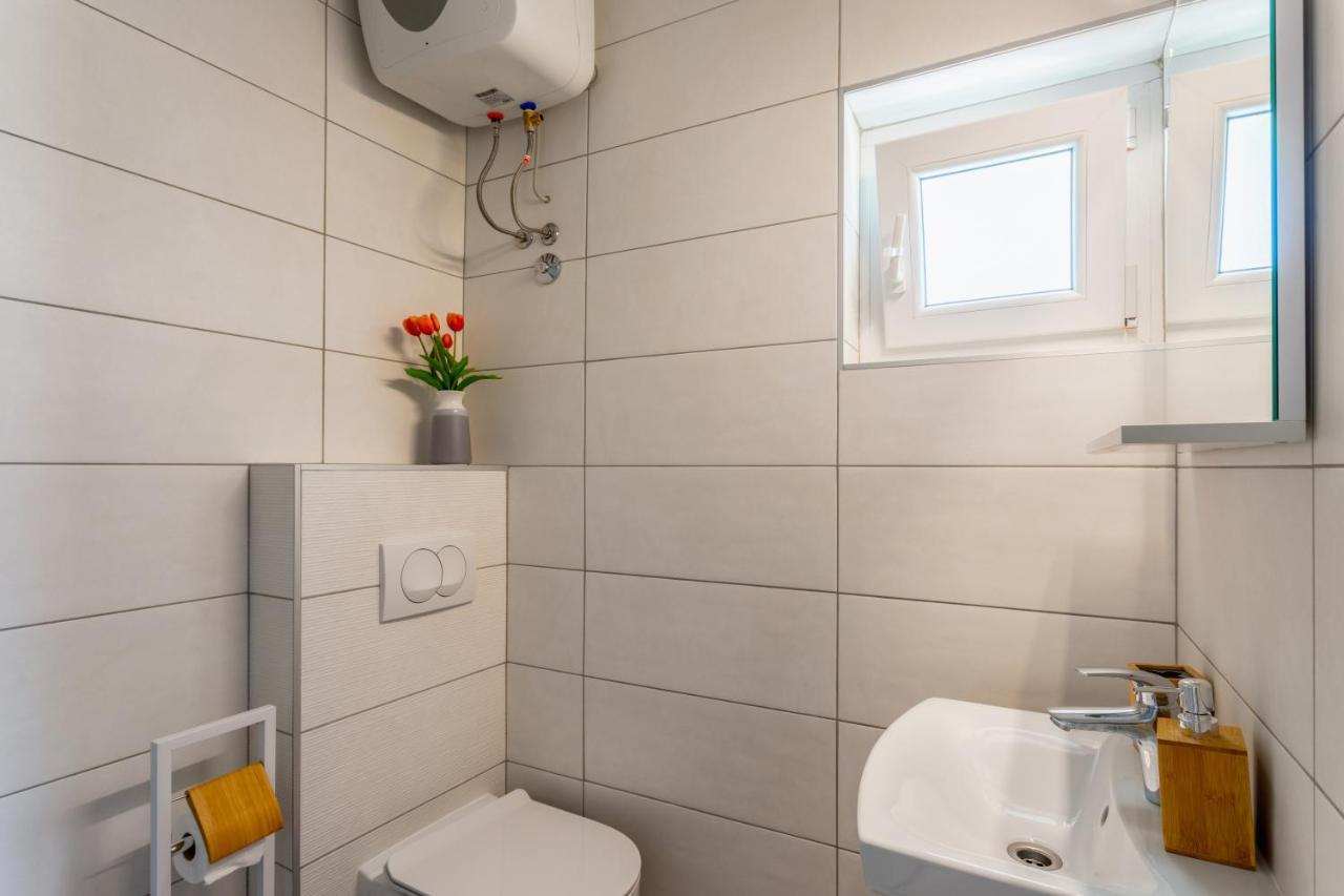 Apartments Luksa - Zf Hvar Hvar Town Kültér fotó