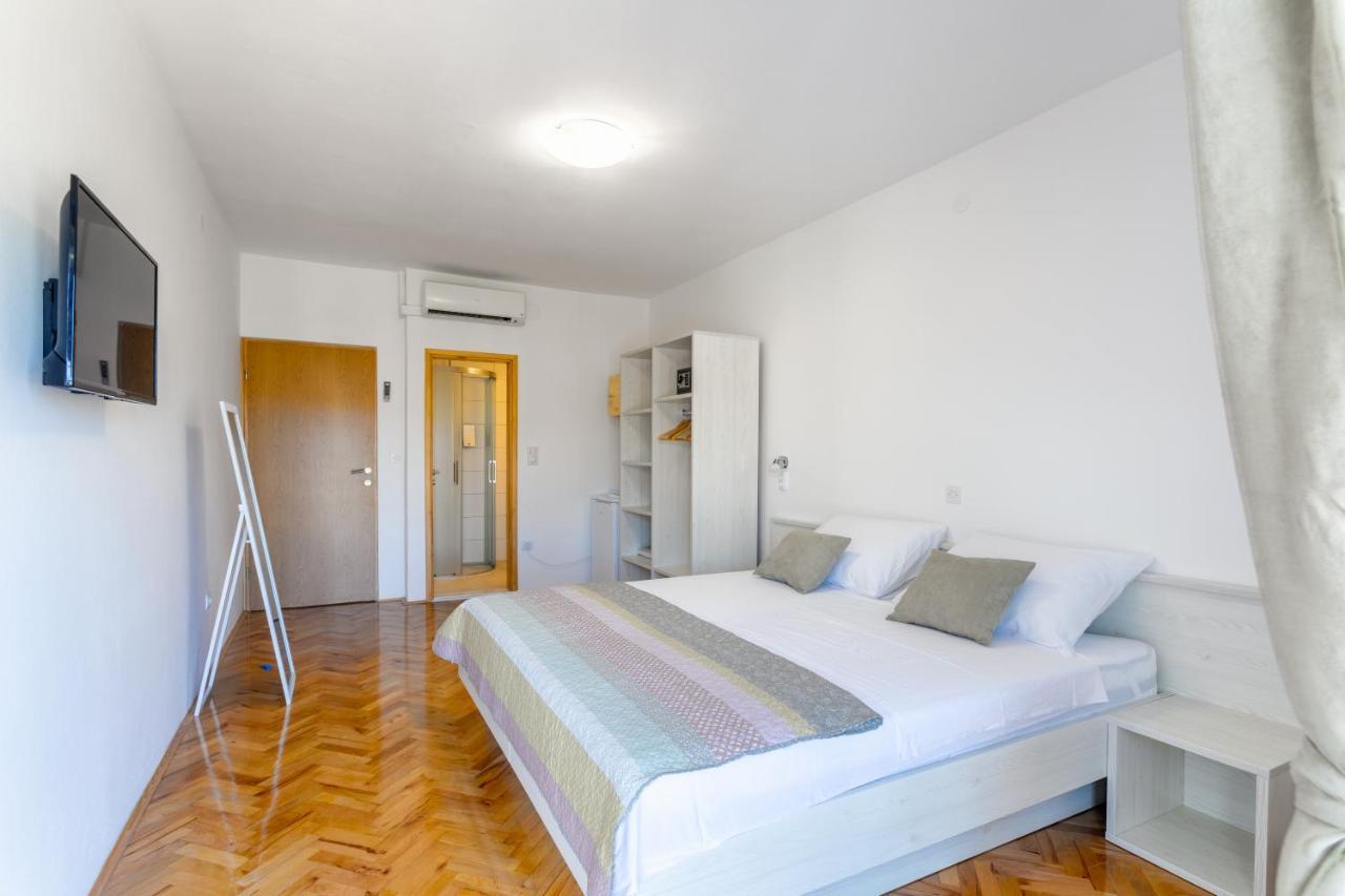 Apartments Luksa - Zf Hvar Hvar Town Kültér fotó