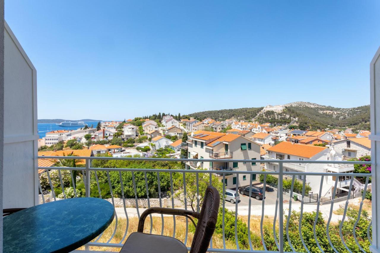 Apartments Luksa - Zf Hvar Hvar Town Kültér fotó