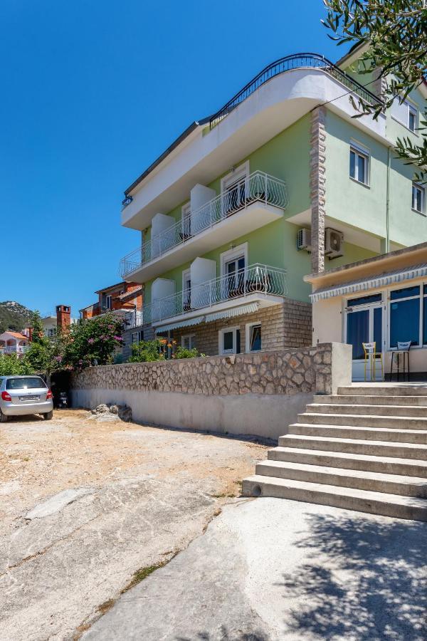 Apartments Luksa - Zf Hvar Hvar Town Kültér fotó