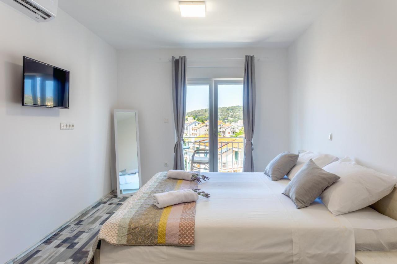 Apartments Luksa - Zf Hvar Hvar Town Kültér fotó