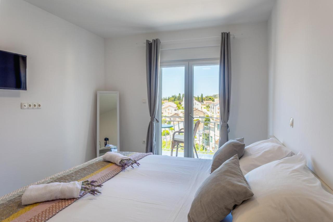 Apartments Luksa - Zf Hvar Hvar Town Kültér fotó